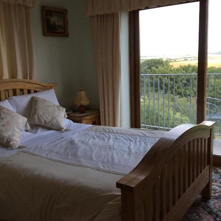 Room In Guest Room - Orchard Manor, Fore Street, Nr Труро Экстерьер фото